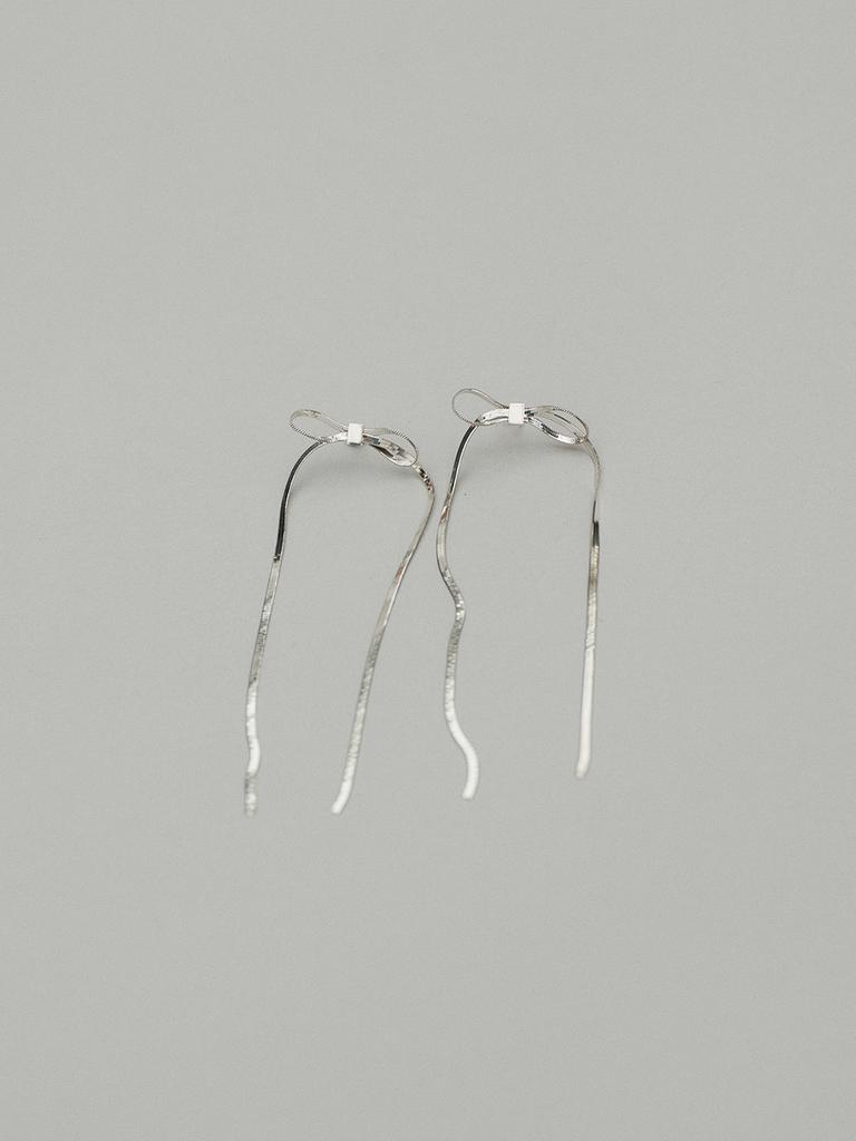 The Part Of [Silver 925] Snake Ribbon Earrings