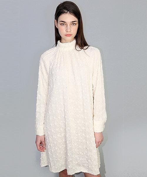 DAMAGE MNEMONIC Turtleneck Glitter Ivory Dress_Turtleneck Glitter Ivory Op