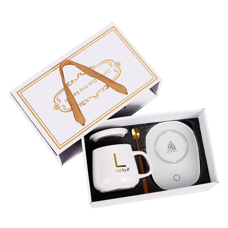 

Интеллектуальный подогреватель для чашки 55℃ с питанием от USB, в комплекте с ложкой и подставкой – незаменимый аксессуар для офиса