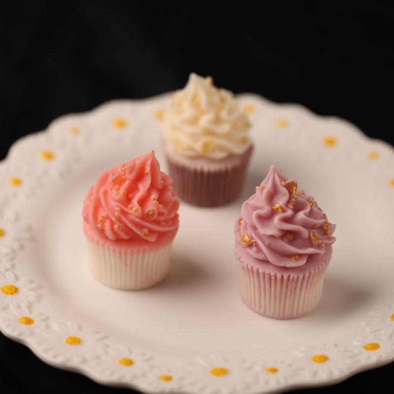 Great Ice Cream Cone Silicone Molds Cupcake Soap Moulds Pretty Ice Cream Pattern Suitable for Various Festivals
