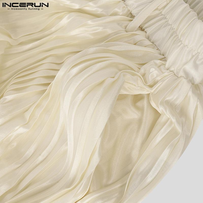 INCERUN Men Elastic Waist Pleated Casual Loose Half Pants Shorts