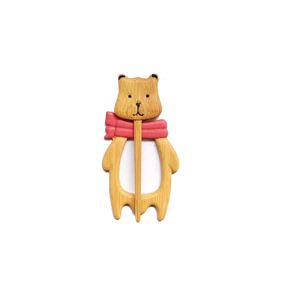 Cute Cartoon Sweater Clips Retro Panda Sweater Buckle Exquisite Wooden Animal Brooch Pin Jewelry