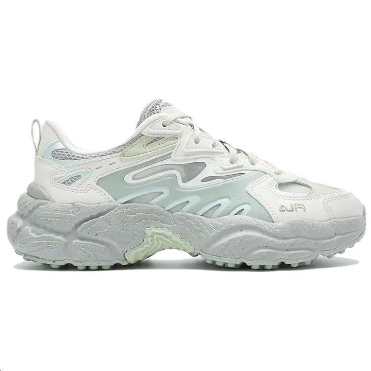 FILA Fern Fashion Versatile Wear Resistant Height Increasing Low Top Dad Shoes Women Sneakers White Green F12W421106FSS