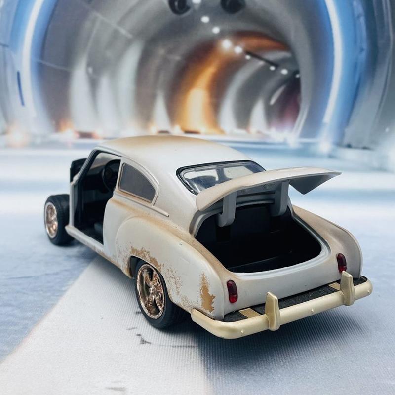 JADA 1:24 FLEETLINE 1949 Alloy Car Diecasts & Toy Vehicles Car Model Miniature Scale Model Car For Children