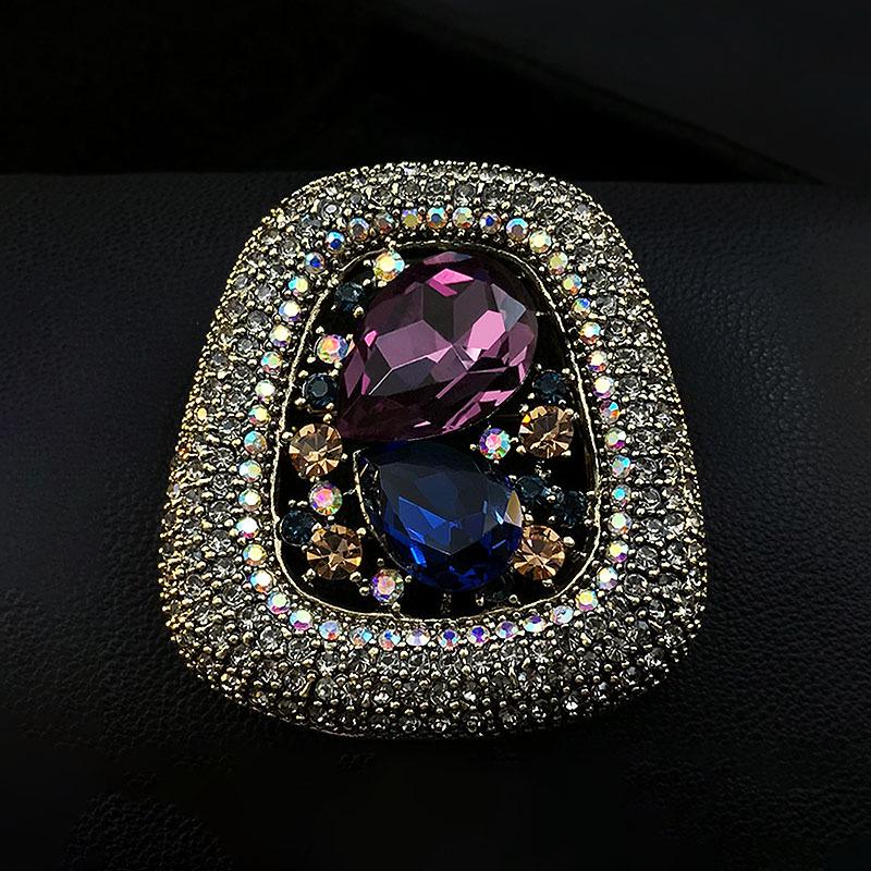 Luxusní retro brož s kamínky - Špičkový přehnaný design pro dámské kostýmy