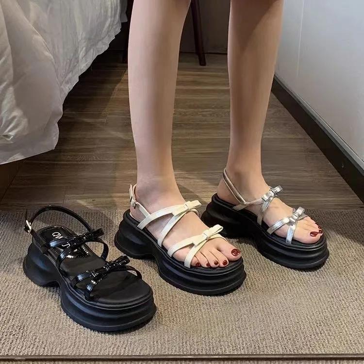 Mode Plateau-Sandalen Damen 2025 Neu Sommer Tragen Höhenverstärkende Römerschuhe