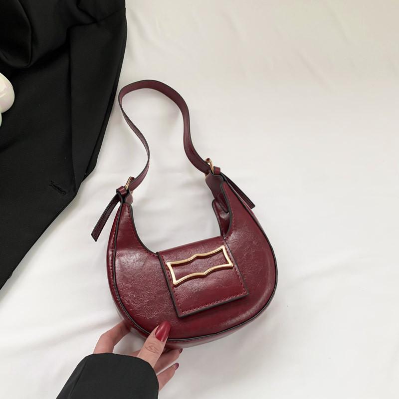 

Stylish Vintage-inspired Underarm Bag Chic Single Shoulder Bag For Trendy Fall Fashion StyleB