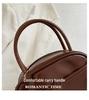 Retro-Texture Bowling Bag: Casual Commute & Niche Design with a Simple, Textured Pillow-Style Shoulder Bag