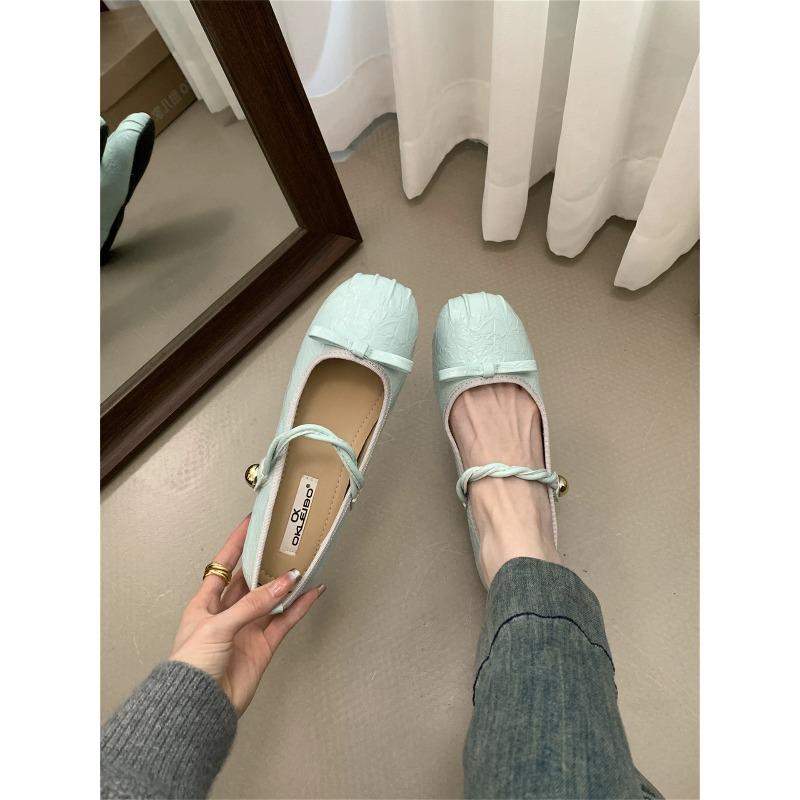Inner heightening retro single shoes women s shoes new spring Mary Jane black commuter small leather shoes 35