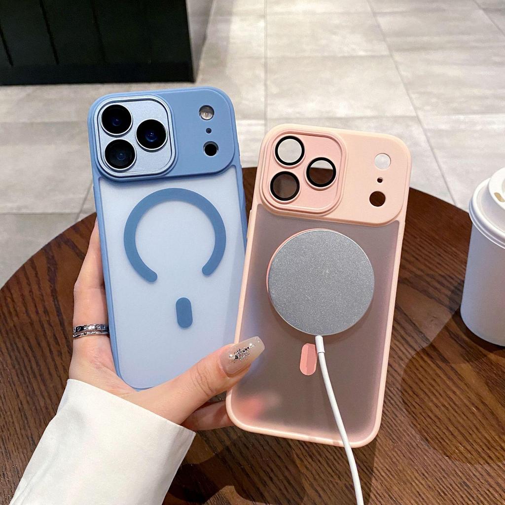 iPhone 17 Pro Max Magnetic Case with Full Lens Coverage and Skin-Feel Protection