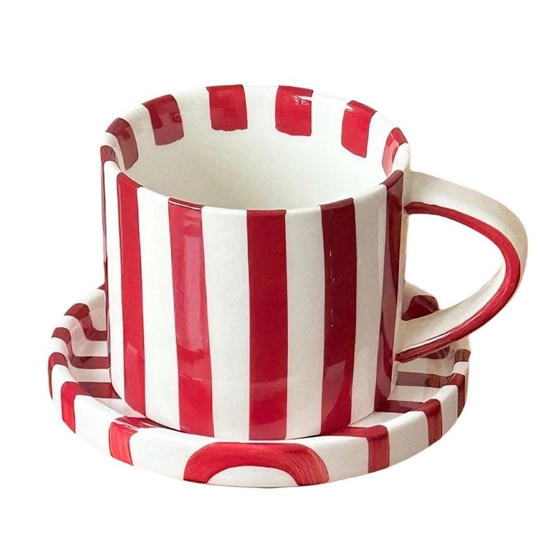 

5Inch Elegant Striped Ceramic Coffee Mugs and Saucer Set Feature Comfortable Grip and Multifunctional Dish for Home Office Use красный
