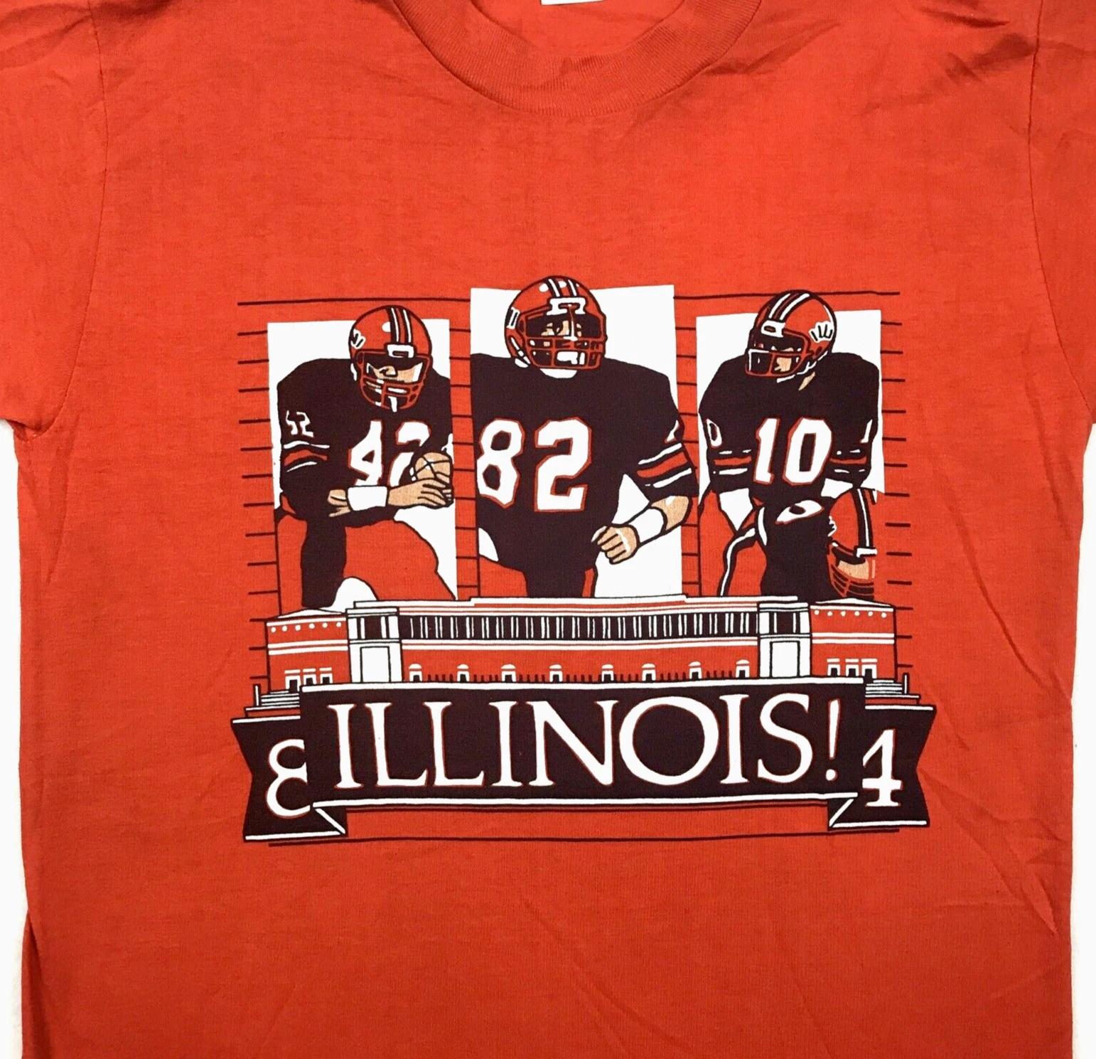 

Vintage 90s Illinois Fighting Illini Football T-Shirt Small NCAA Big Ten Orange S