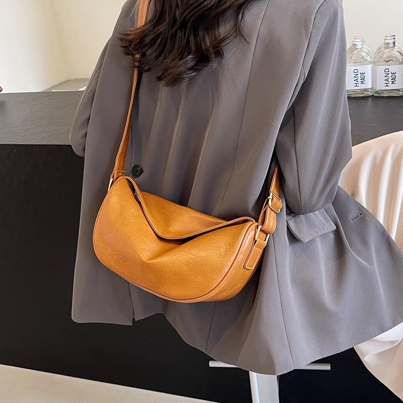 

2026 New Women s Fashion Handbags Retro Solid Color PU Leather Shoulder Underarm Bag Casual Women Hobos Handbags світло-коричневого кольору