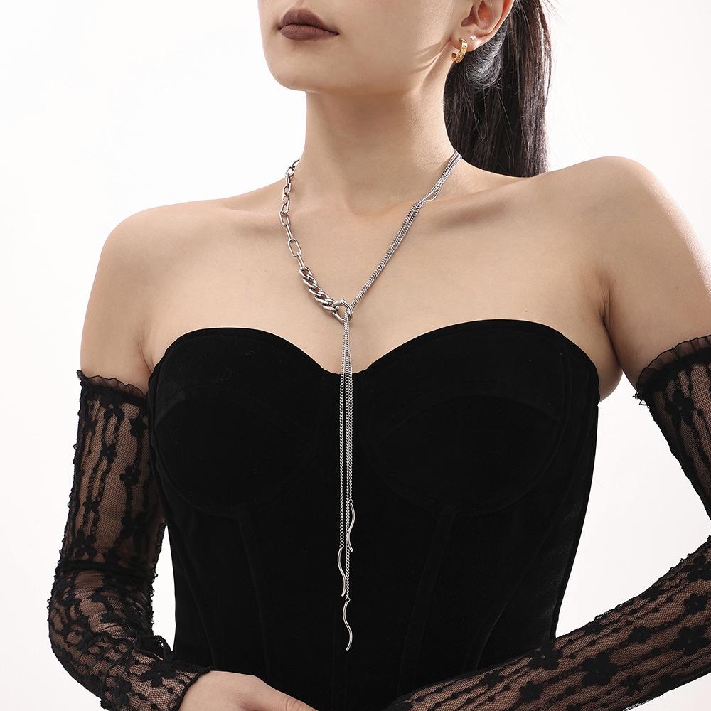 Qiong Yao 18k Gold Multi-Layer Tassel Sweater Chain Necklace