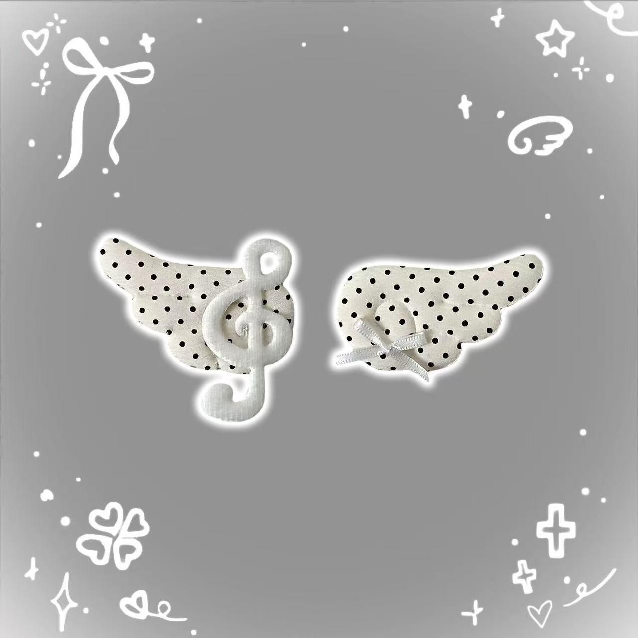 

Y2K Cute Wing Polka Dot Notes White Black Angels Hairclips for Girls Sweet Subculture Korean Hair Clips Head Side Headwears Gift