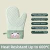 2Pcs Cartoon Bear Silicone Insulation Gloves Thickened High Temperature Gloves  Barbecue