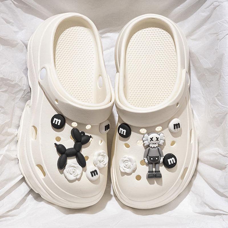 Niedliche Damen-Strandsandalen mit geschlossener Zehe, Absatz, rutschfester Sohle und dicker Sohle