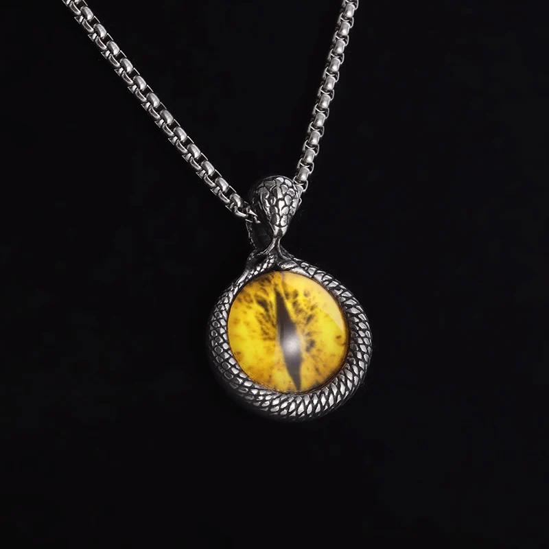 Rotating Eye of Horus Necklace for Men Retro Egyptian Amulet Pendant