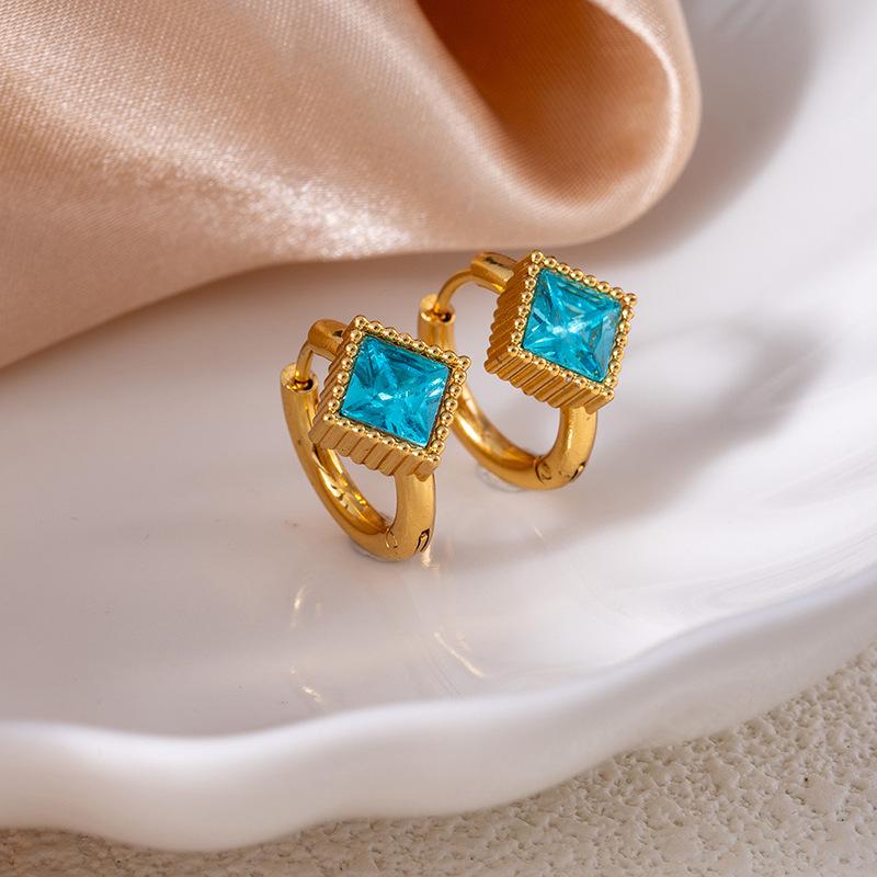 Hochwertige Edelstahl-Sternohrringe mit Vintage-Smaragd- und Zirkonkristallen