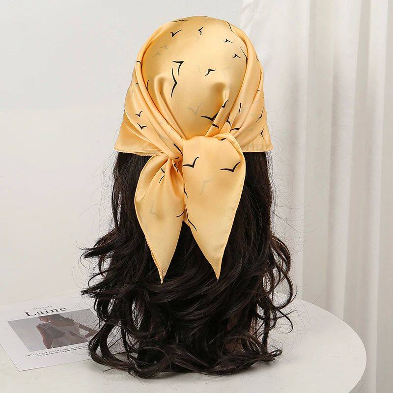 Luxury New Print Silk Scarf Women Versatile 70 Neckerchief Thin Retro Outdoor Scarf Bandana Square Scarf