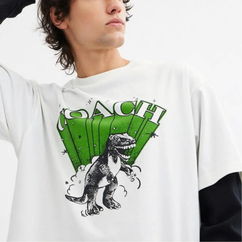 Coach FW24 Round Neck Dinosaur Pattern Short Sleeve T-Shirt Men T-Shirts Ivory CW701-NFY