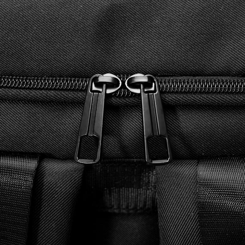 Men's Backpack Large Capacity Student Schoolbag Outdoor Travel Backpack
