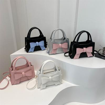 Sweet and Cute One-shoulder Handbag for Women's Bag New Trendy Cute Simple Niche Crossbody Bag