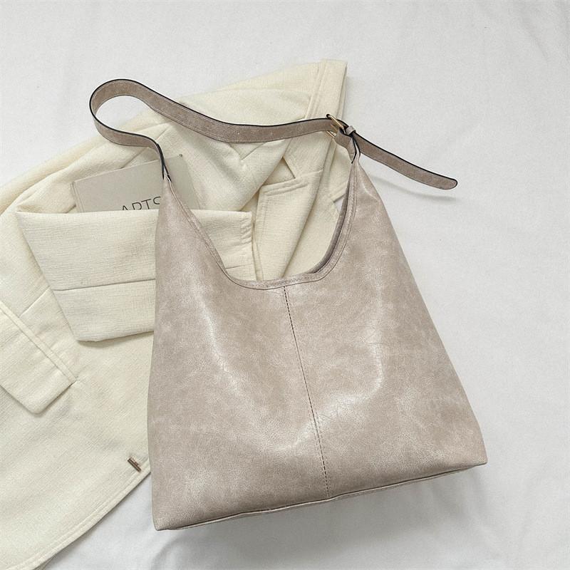 Casual Chic Large Capacity Shoulder Bag For Women Stylish Tote Vintage Design Available In Black Beige Green And Brown
