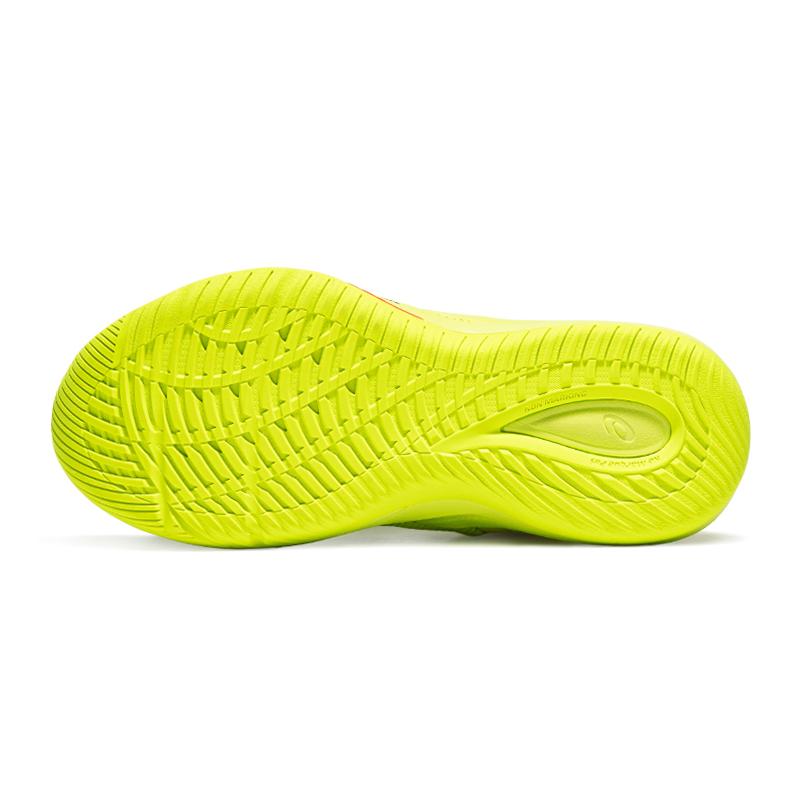 Asics Nova Surge 3 Comfortable Lightweight Mid-Top Basketball Shoes Men Sneaker Yellow Green 1061A049-750