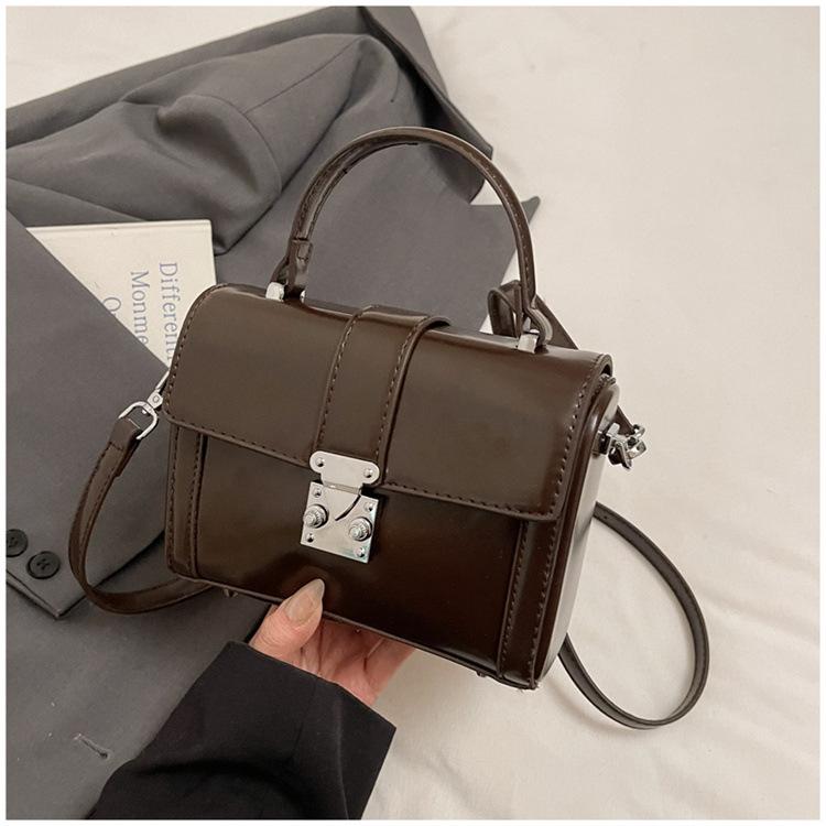 Premium Texture Small Bag Women's 2025 New Fashion Simple Shoulder Small Square Bag Messenger Bag