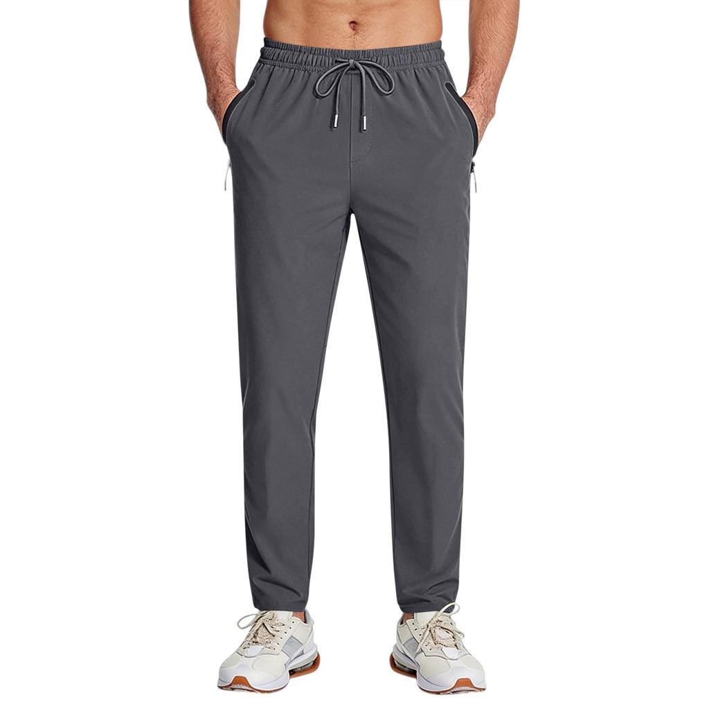 Sportliche locker sitzende Herren-Hose mit Kordelzug und elastischem Bund