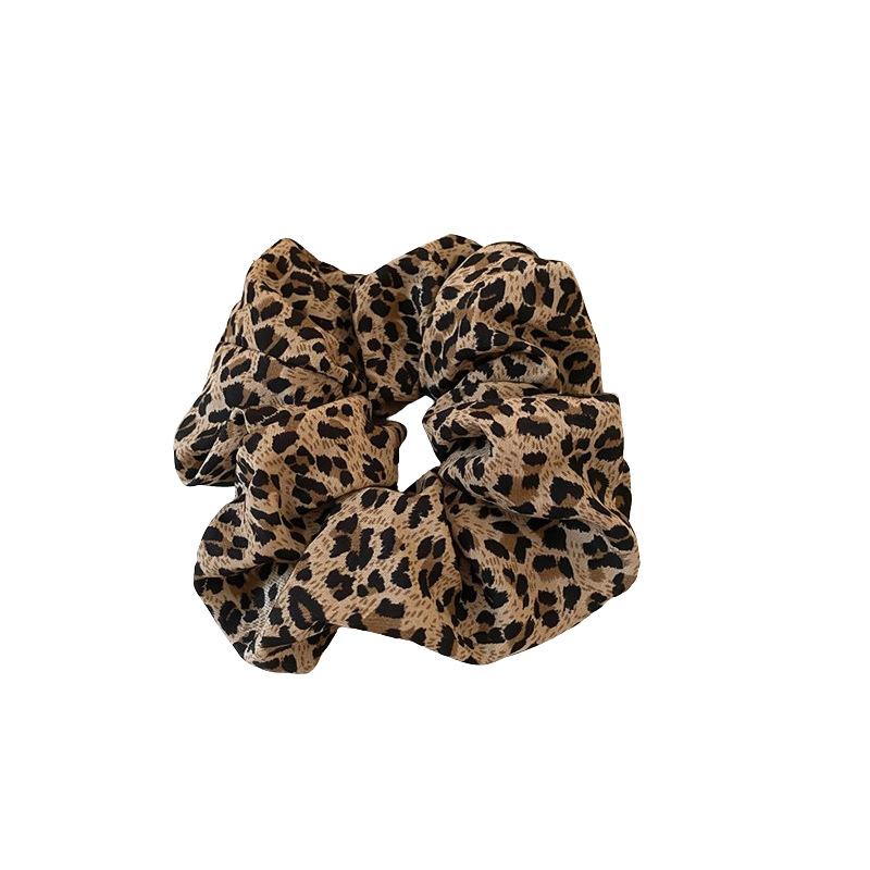 Fashion Retro Wrinkle Chiffon Scrunchies for Women Girls Sweet Temperament Fashion Exaggerated Hair Band Hair Accessories