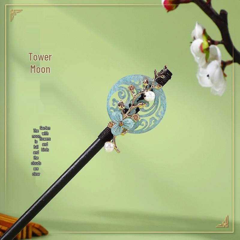 Vintage-Style Ebony Imitation Hairpin with Tassels and Wooden Step-Shaking Design for Hanfu and Ancient Costume Accessories