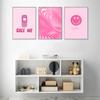 Rosa Preppy Wand Kunst Foto Leinwand Malerei Mode Lächeln Telefon Poster Bilder Mädchen Wohnheim Zimmer Home Decor Drucke
