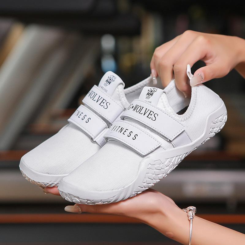 Damen Indoor-Fitnessschuhe: Stoßdämpfend, Rutschfest, Atmungsaktiv für Kniebeugen, Kreuzheben, Yoga und mehr.