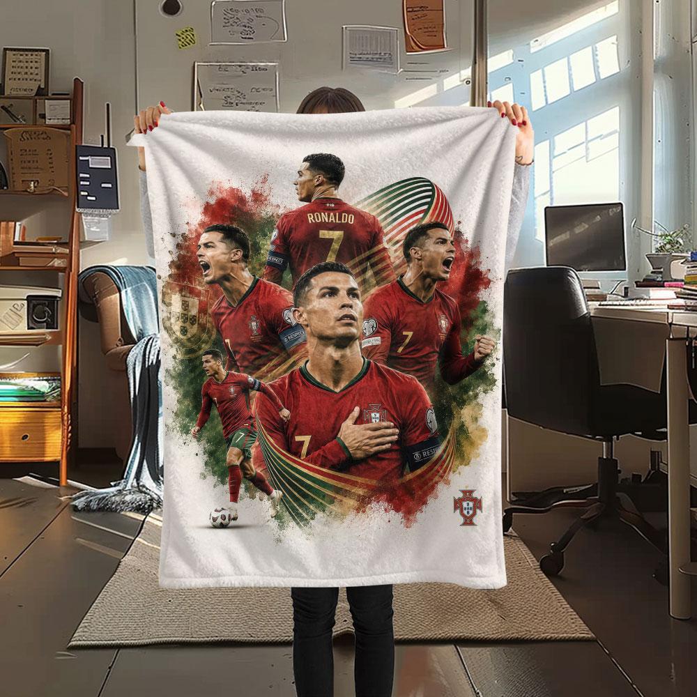 1PC Cristiano Ronaldo Patterned Flannel Blanket Suitable For All Seasons for Home Decor Warmth and Comfort Gifts Holiday Present