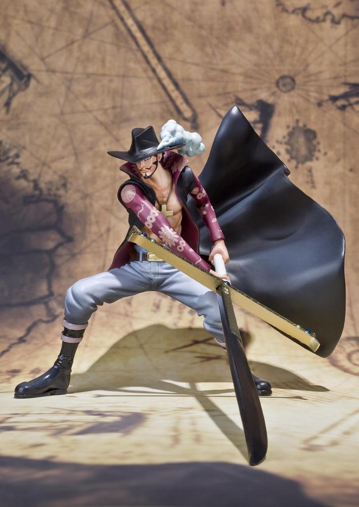 TAMASHII NATIONS Figuarts ZERO Dracule Mihawk -Kampfversion-