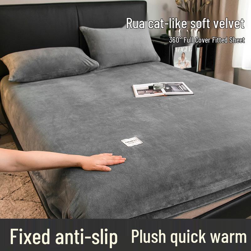 Winter Crystal Velvet Bedspread Set: Single-Piece Milk Velvet Fitted Sheet & Protective Cover for Dorm, Thickened Three-Piece.