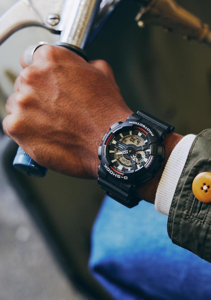 Casio G-Shock Iconic Styles GA-110RL-1AJF Men's Watch, Black (Official Japanese Product)