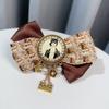 Elegant Vintage Brooch Bowknot Shirt Collar Pin With Alloy Ribbon Design For Formal Occasions Daily Wear