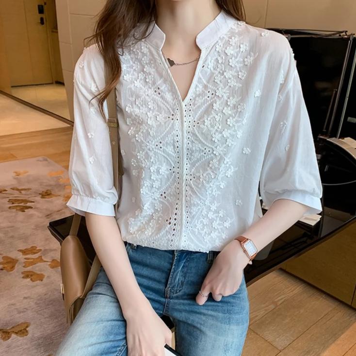 Summer Floral Embroidery Lace Blouse Fashion Women V Neck Casual Shirt Chic Short Sleeve Hollow Out Tops Elegant Blusas