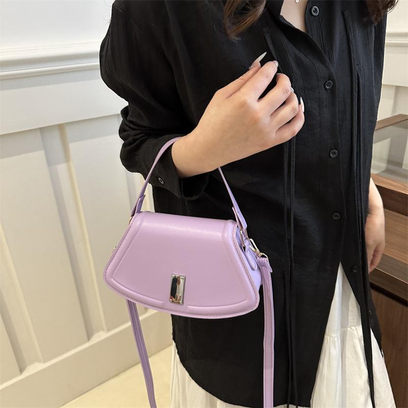 High-end Niche Design Fashion Trendy Underarm Bag Women's New Commuter One-shoulder Crossbody Saddle Bag