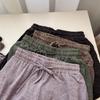 Sommarset i två delar för stora storlekar, sportigt och avslappnat: Lös kortärmad topp och shorts för kvinnor