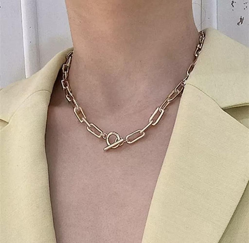 Fashionable Women's Necklace + Cross Pendant, Unisex - Layered Necklace Set Minimalist Jewellery Gift 18-24 Inches Gift Jeweller