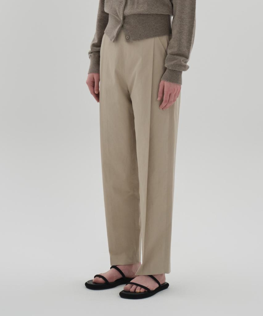 JUN BY JUN K Belted Round Pants_Ash Khaki