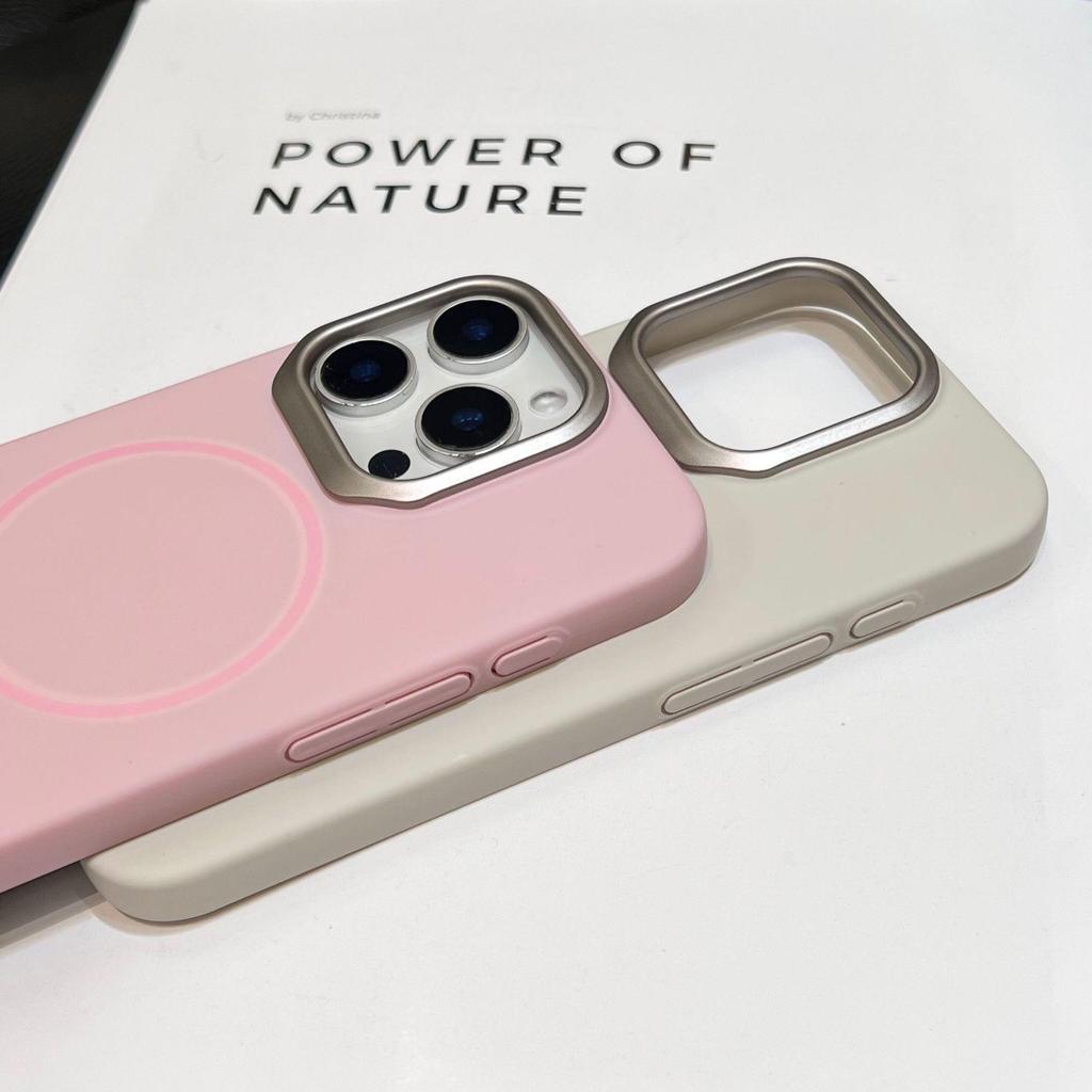 PC Skin Feel Magnetic Case for iPhone 17 Pro Max with Apple Blade Camera 15/14 Support