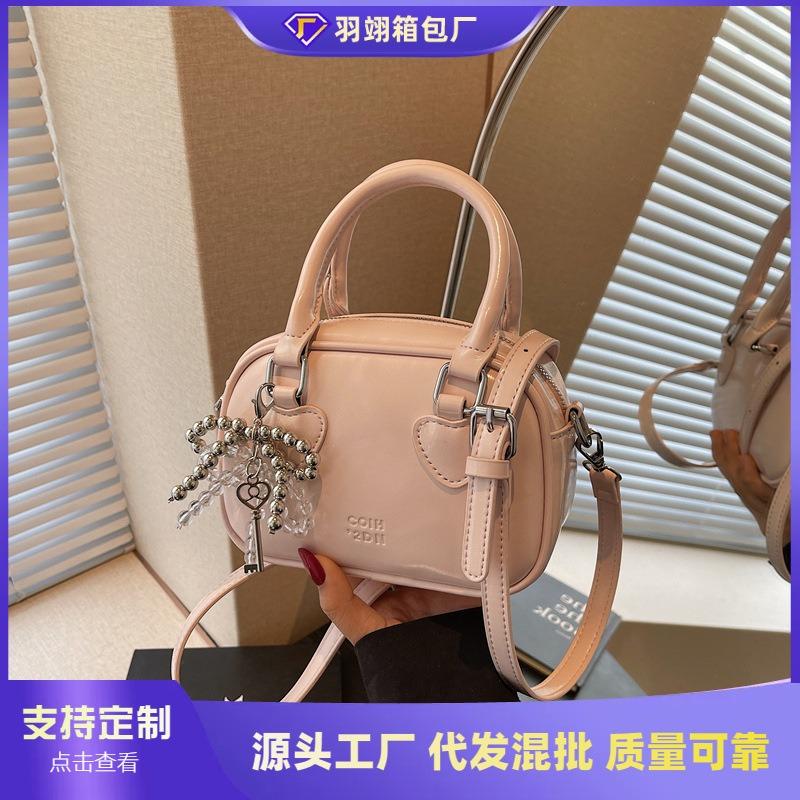 Summer popular small bag women's new fashion versatile messenger bag high-end portable bowling bag