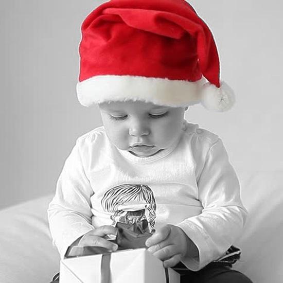 Kissenbezüge, bedrucktes Kissen, 30,48 cm, mit Füllung und Weihnachtsmütze, Weihnachtsdekoration für Zuhause