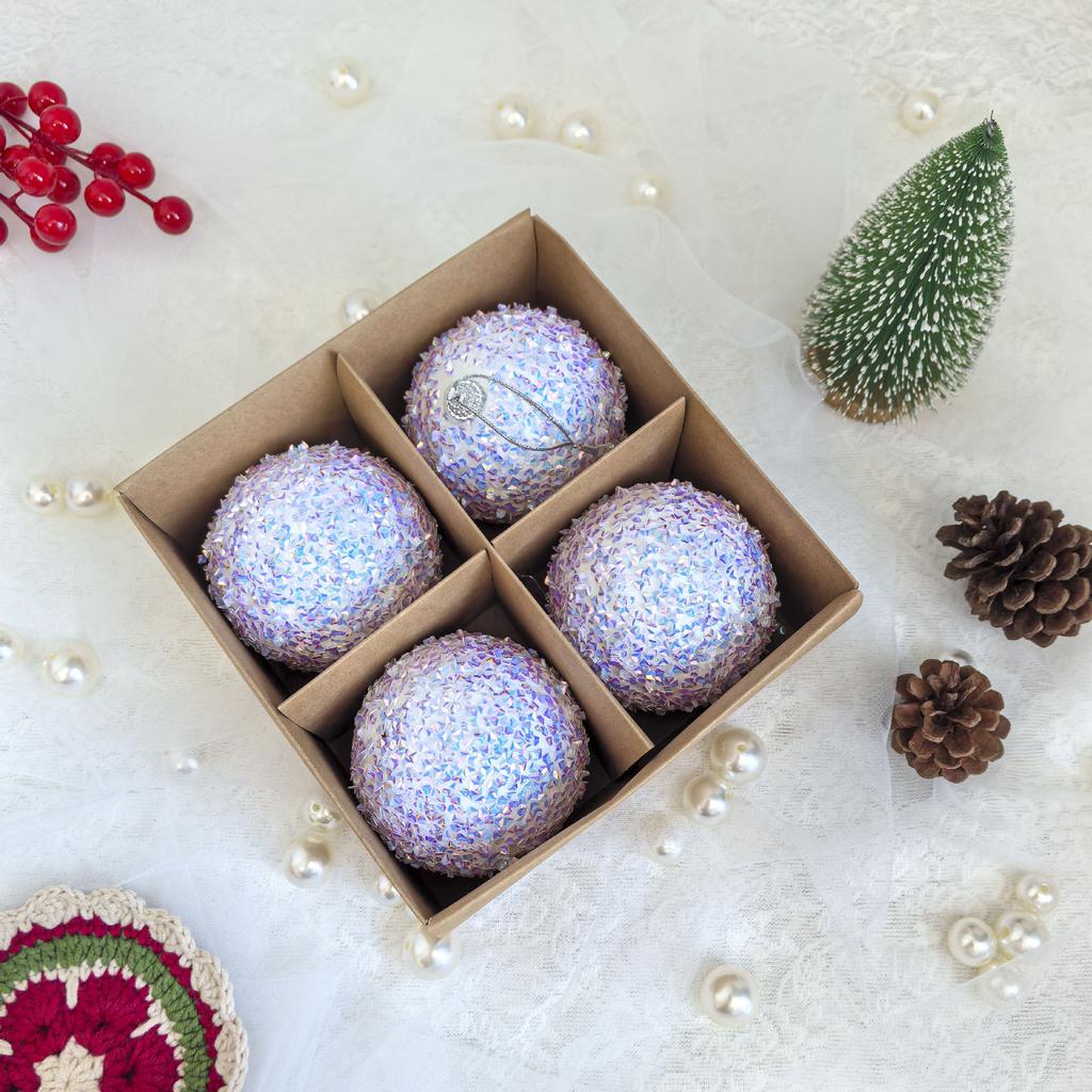 4 Pieces/Set of Diamond Sequins Glitter Christmas Balls Holiday Supplies Christmas Tree Pendants Gifts Giveaways Window Dressing