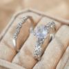 2Pcs Romantic Exquisite Shining Zircon Ring for Ladies European and American Trend Engagement Bride Zircon Fashion Party Gift